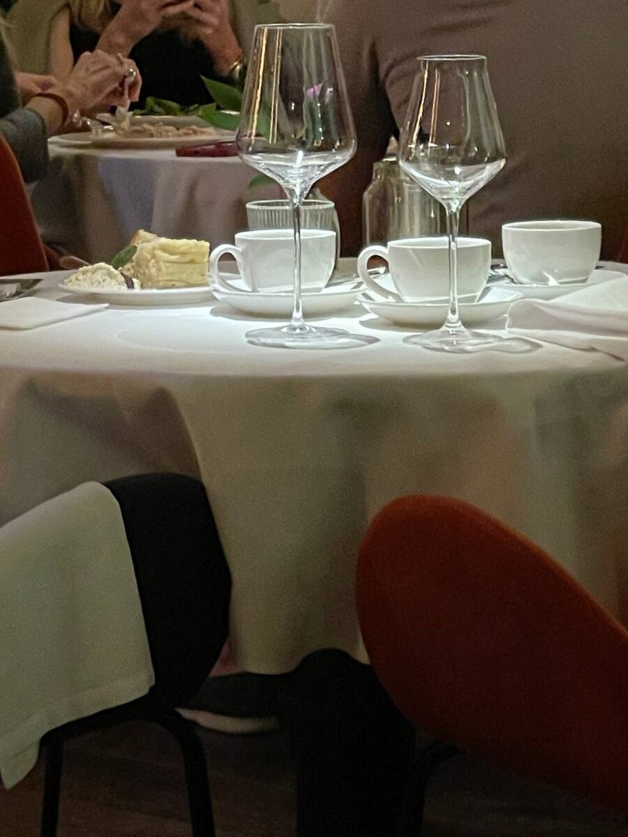 Для него и для нее 