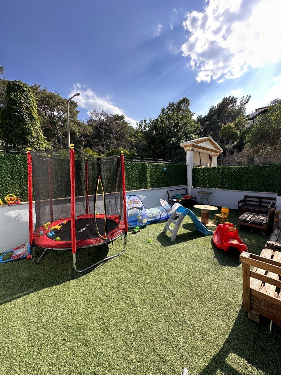 Детская площадка