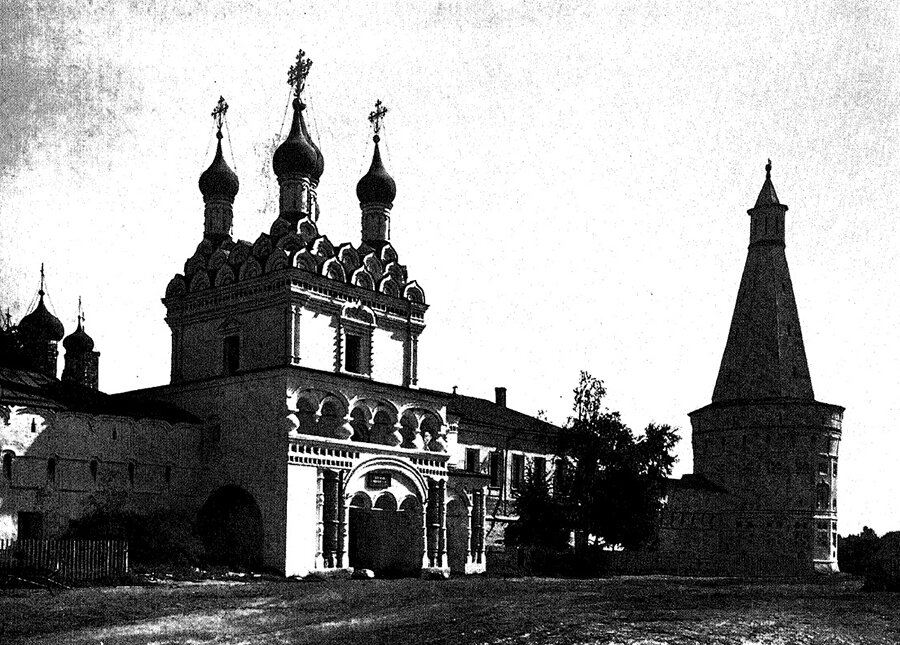 История волоцкого монастыря. Иосифо-волоколамский монастырь в 16 веке. колокольня иосифо-волоцкого монастыря.