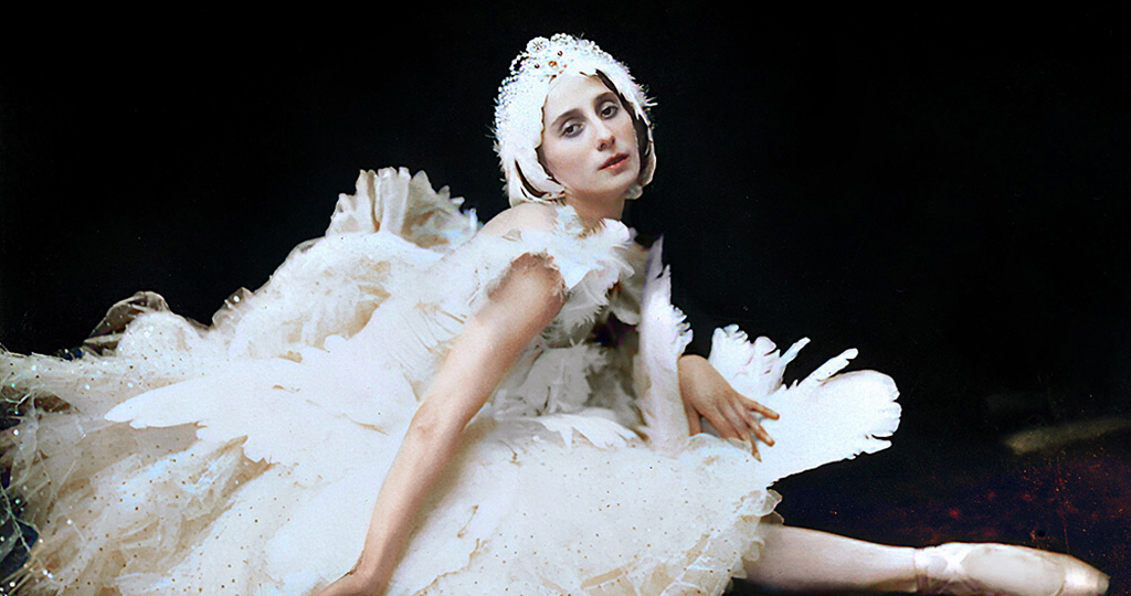 Раньше он платил за ее любовь, а теперь жил у нее на содержании