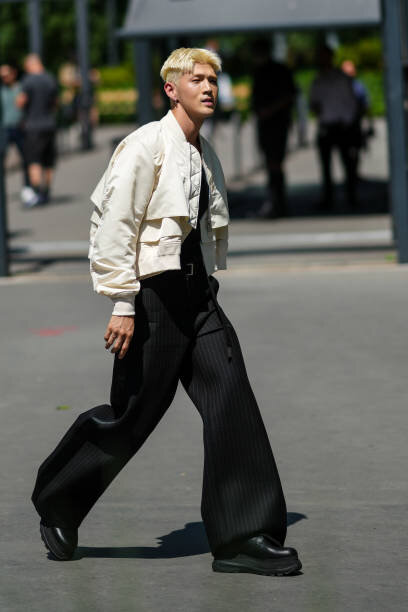 Винтажное платье Дуа Липы от Chanel на Met Gala было с карманами.-27
