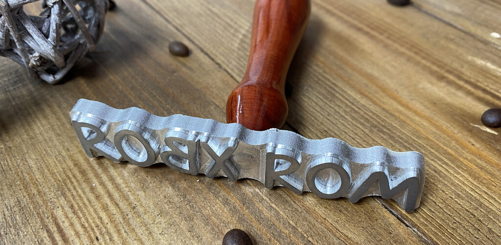 Магниевое клише на ручке