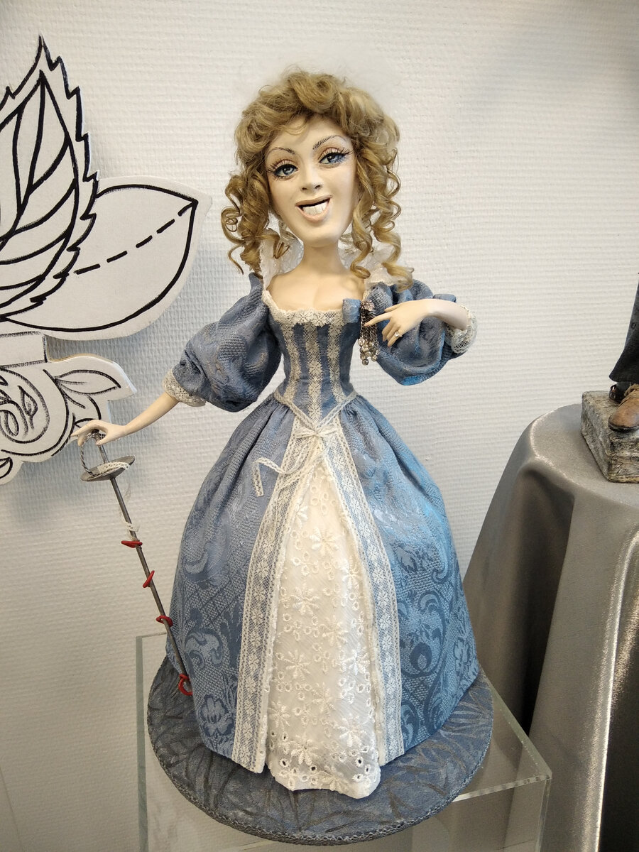 Фото из личного архива автора. Королева Анна – Алиса Фрейндлих