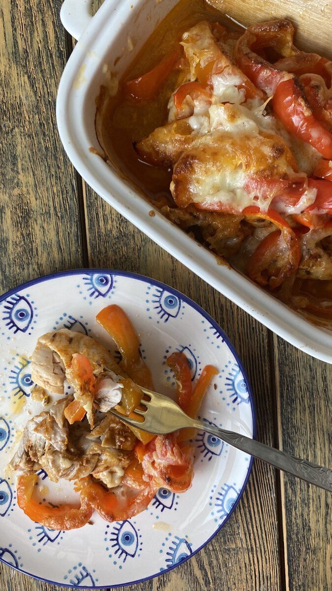                                Запеченное куриное филе с перцем и сыром