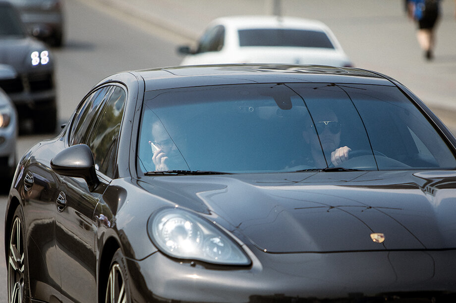С 2012 года данные с немецких автомобилей передаются за рубеж. Фото: Наталья Чернохатова/Octagon.Media
