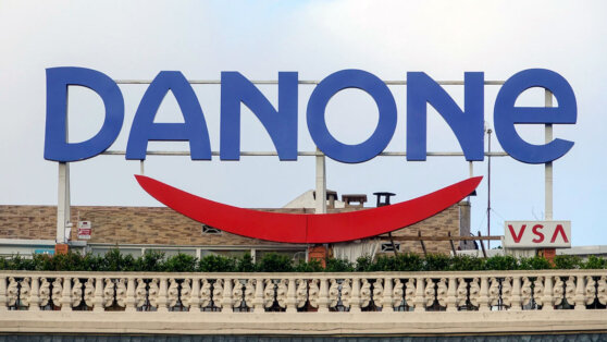    В Danone отреагировали на указ Путина о временном управлении в "Danone Россия" Юлия Шелковенко