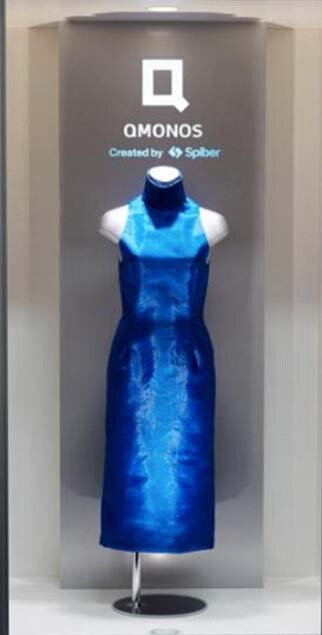 Платье из синтезированного паучьего шёлка