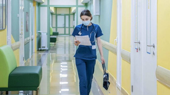    Мурашко указал на нехватку медицинских специалистов в новых регионах России Ксения Пудовкина