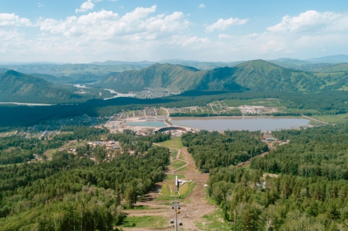    Крупнейший в Сибири.