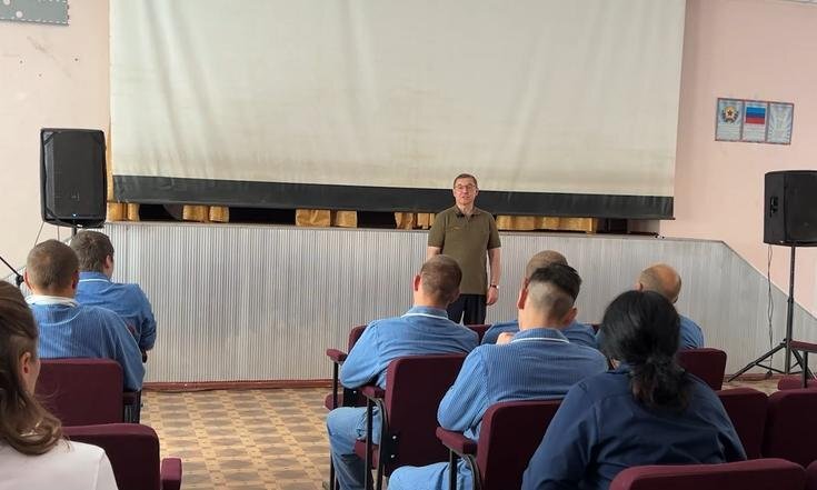    Владимир Якушев посетил Луганскую народную республику и встретился с военнослужащими