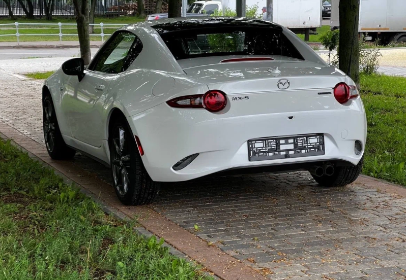 Mazda mx5 Miata 208