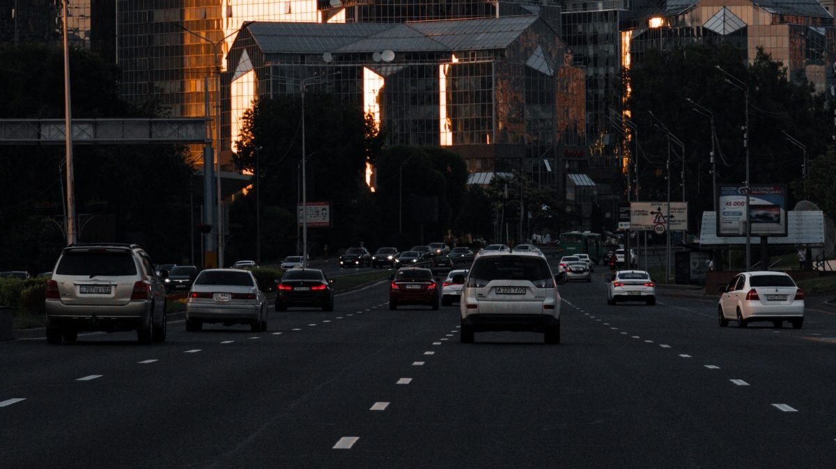    Фото: Nursultan Abakirov / Unsplash Август Макаров