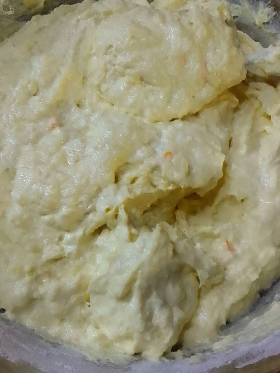 Вот такое завожу тесто, как на оладушки)