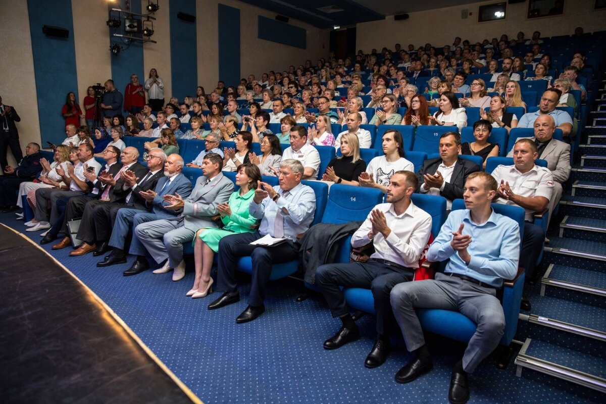    В Сургуте отметили лучших железнодорожников