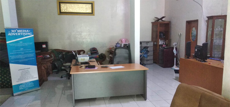 Jasa Pengurusan Pajak Reklame Jakarta – Sebelum saya berbicara tentang dasar pengenaan pajak reklame atau cara mengurus pajak reklame jakarta, bagi yang belum paham atau belum mengerti ada baik nya saya akan menjelaskan sedikit apa itu Jasa Pengurusan Reklame, bagaimana cara Mengurus Pajak Reklame, berapa estimasi biaya pajak reklame di Jakarta dan berapa biaya pengurusan pajak reklame nya?, apa isi Perda Pajak Reklame DKI Jakarta Dan bagaimana jika menggunakan Vendor Biro Jasa Pengurusan Izin Pajak Reklame Jakarta? 
Contents [hide]

1 Jasa Pengurusan Pajak Reklame Jakarta
1.1 Perda Pajak Reklame DKI Jakarta
2 Jenis Dan Ukuran Media Reklame
2.1 Videotron
2.2 Neon Box
3 Jasa Pengurusan Pajak Reklame Jakarta
3.1 Spanduk
3.2 Banner
3.3 Nilai Sewa Reklam Nsr
4 Tata Cara Syarat Pengurusan Pajak Reklame Jakarta
4.1 persyaratan pajak reklame
5 Jasa Pengurusan Pajak Reklame
5.1 Melayani Jasa Pengurusan
Jasa Pengurusan Pajak Reklame Jakarta
     Apa itu Pajak Reklame? Menurut Undang-Undang dan Retribusi Daerah (UU PDRD) khusus nya Wajib Pajak Reklame Di Jakarta, reklame di artikan sebagai alat, benda, perbuatan atau media yang bentuk dan ragam coraknya dirancang guna memperkenalkan brand milik nya, dengan kata lain seseorang yg memiliki brand dan ingin mempromosikan brand mereka kepada banyak orang dan ingin menarik perhatian terhadap barang, jasa, orang, atau badan yang dapat dilihat secara umum.

Perda Pajak Reklame DKI Jakarta
Perda Pajak Reklame DKI Jakarta, Jasa Pengurusan Pajak Reklame Jakarta

Untuk lebih jelas nya bisa cek di sini.  Baca Selengkapnya

Jenis Dan Ukuran Media Reklame
Di sini saya akan membahas beberapa jenis reklame yang kita ketahui, antara lain :

Videotron
Biasanya videotron banyak kita jumpai berdiri di ruas jalan yang ramai dan terpasang menempel pada bangunan gedung yang tinggi.

Neon Box
Neon Box adalah salah 1 media reklame yang paling populer atau paling banyak di sukai oleh pecinta bisnis, kenapa bisa begitu? karena untuk membuat nya tidak begitu sulit dan tidak pula menyita banyak waktu karena hanya menggunakan bahan yang terbuat dari rangka besi atau alumunium dan untuk cover desain biasa menggunakan bahan flexy hires atau sticker.

READ  Jasa Pengurusan Pajak Reklame Di Tangerang
Jasa Pengurusan Pajak Reklame Jakarta
Spanduk
     Spanduk masih masuk kategori media promosi yang terdiri dari unsur gambar digabungkan dengan unsur tulisan yang didesain sedemikian rupa dengan tujuan menarik perhatian banyak orang yang membacanya. Spanduk terpasang secara melintang di tengah atas jalan atau di pinggiran jalan.

Banner
     Banner adalah suatu media promosi non personal yang berisi pesan promosi, baik itu untuk tujuan menjual ataupun untuk memperkenalkan sesuatu ke khalayak ramai. Banner sama seperti dengan spanduk ataupun umbul-umbul. untuk membuat banner harus mendesain materi iklan terlebih dahulu yang akan di tampilkan di dalam banner menggunakan komputer dan software pengolah gambar seperti photoshop dan corel draw. Setelah mempunyai materi desain banner siap di cetak di jasa percetakan bisa menggunakan bahan flexy ataupun kain tc.

     Itu lah beberapa Jenis Reklame yang wajib anda ketahui, sebener nya masih ada banyak lagi tp di sini admin hanya membahas beberapa saja.

Nilai Sewa Reklam Nsr
Nilai Kontrak Reklame
Nilai Kontrak Reklame

Tata Cara Syarat Pengurusan Pajak Reklame Jakarta
Mau bayar pajak reklame kemana? Ada beberapa persyaratan yang harus di lakukan/lengkapi jika ingin mengurus pembayaran pajak reklame/nilai sewa reklam nsr, antara lain :

persyaratan pajak reklame
pendaftaran pajak reklame
surat kuasa bermaterai,
nilai sewa reklam nsr
Pemohon mengisi formulir SPOPD Reklame dan formulir Pernyataan diberi materai Rp. 6.000,-
gambar peta lokasi penempatan titik reklame
foto terbaru rencana lokasi penempatan reklame
gambar desain produk
surat kuasa bermaterai
fotokopi pajak bumi dan bangunan pbb
reklame perpanjangan (Jika ingin mengurus Perpanjangan)
Petugas melakukan pengecekan dan membuat SKPD Reklame di Komputer sistem Pajak Reklame.
Petugas membuat Surat Izin Reklame di Komputer untuk reklame papan atau kendaraan masa pajak 1 tahun atau lebih.
Pemohon membawa SKPD, Surat Izin dan Penning / Stempel Pajak Reklame.Keterangan Singkatan :
– SKPD : Surat Keterangan Pajak Daerah
– SPOPD : Surat Pendaftaran Objek Pajak Daerah
READ  Tarif Pajak Reklame JABODETABEK
     Demikian contoh pendaftaran pajak reklam. Apakah penjelasan di atas sudah cukup jelas? Jika dalam hati anda ada pertanyaan, berapa Tarif Pajak reklame dan bagaimana cara menghitung pajak reklame? jawabannya adalah di setiap daerah pasti mempunyai peraturan dan Tarif Pajak Reklame yang berbeda – beda walaupan masih dalam wilayah Jakarta, Bogor, Depok, Tangerang, Bekasi ( JABODETABEK ). Nah, untuk mengetahui Pokok Tarif Pajak Reklame untuk wilayah JABODETABEK anda bisa melihatnya di Tarif Pajak Reklame jakarta Terbaru di sini.  Baca Selengkapnya

Jasa Pengurusan Pajak Reklame
Tata Cara Dan Syarat Pengurusan Pajak Reklame Jakarta, Jasa Pengurusan Pajak Reklame Jakarta

Tabel di atas adalah persyaratan untuk mengurus perizinan pajak reklame. Demikian artikel dengan judul “Jasa Pengurusan Pajak Reklame Jakarta” agar dapat membuka wawasan anda di dalam mengurus Pajak Reklame di wilayah Jakarta dan sekitarnya. Tapi jika anda masih belum mengerti atau masih ada beberapa pertanyaan, anda bisa langsung menghubungi kami Nomer kontak yang ada di bawah ini pada jam kerja, terima kasih.

Pajak Reklame 01
Melayani Jasa Pengurusan
PT. Indo Rizki Pratama

Office : Perumahan Bumi Nasio Indah Jl. Wijaya Kusuma No.12a, RT.009/RW.015, Jatimekar, Kec. Jatiasih, Kota Bks, Jawa Barat 17422

Phone
Kantor : (021) 849-826-29
WhatsApp : 0812-9804-6693
Email :
Email 1 : admin@3dmediaadv.com
Email 2 : indorizkipratama@gmail.com
Website :
Situs web: www.3dmediaadv.com