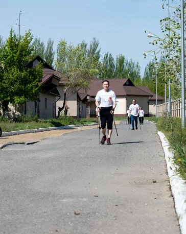 Соревнования по скандинавской ходьбе. Астрахань. Апрель 2023 года.