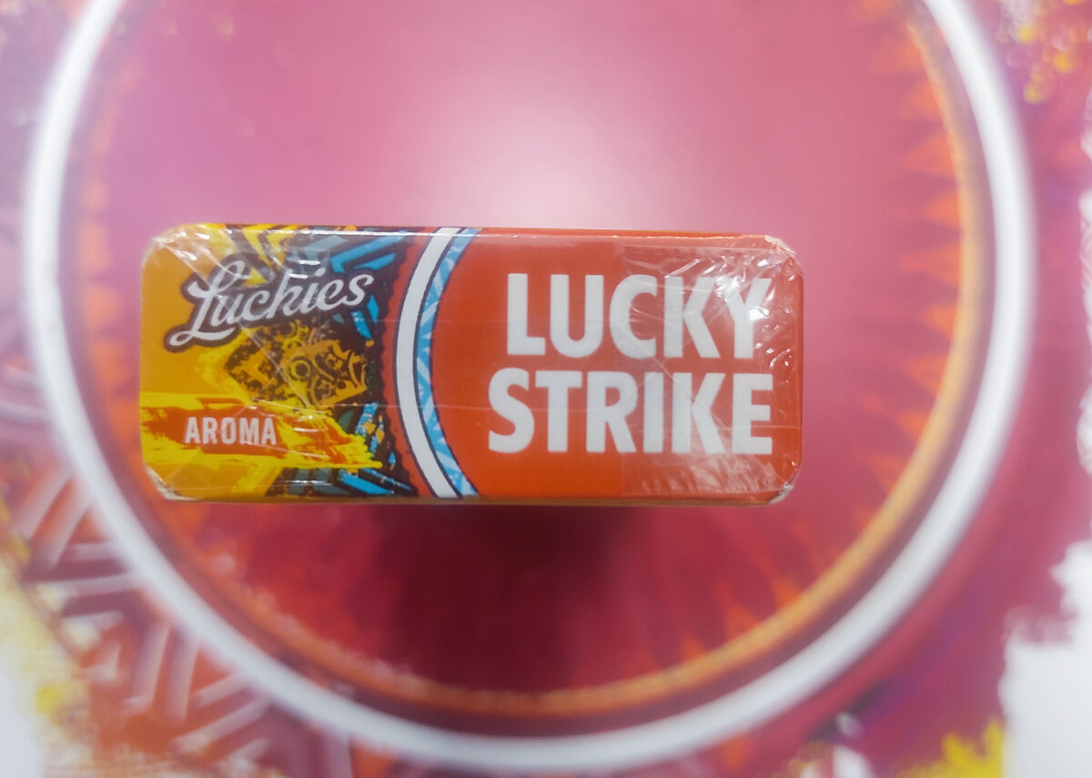 Lucky strike aroma