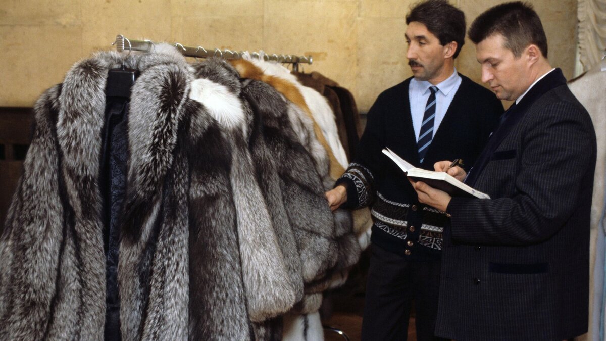    Было ваше, стало наше: в аэропорту национализируют шубы© РИА Новости | Борис Бабанов