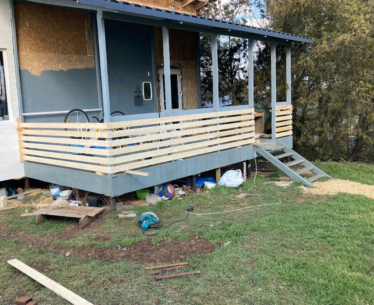 Веранда в процессе 