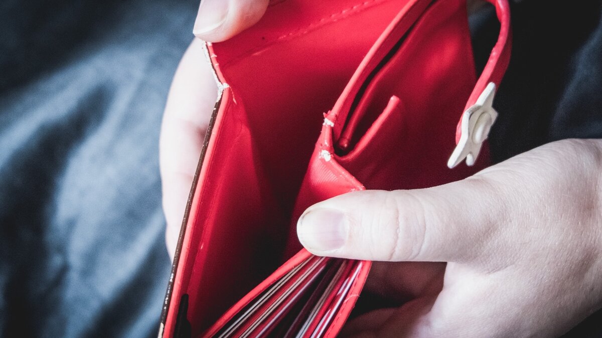     В Удмуртии за чертой бедности живет 10,2% от общей численности населения. Годом ранее людей, едва сводящих концы с концами, в регионе было еще больше.