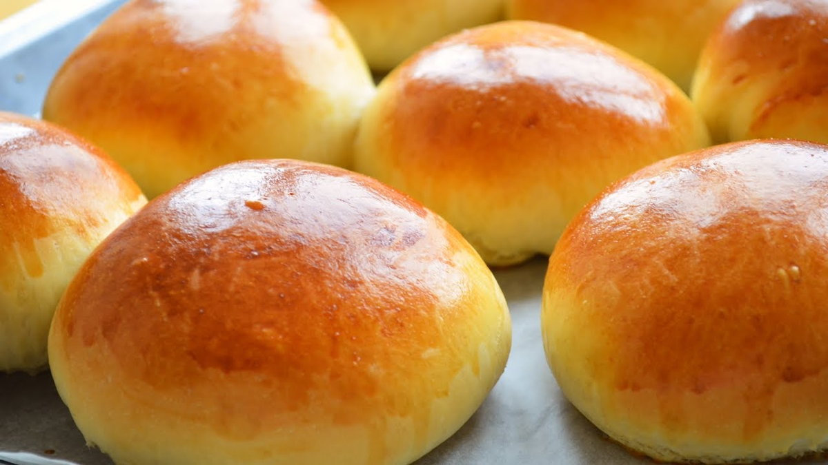 Булочки случайные, из интернета. На точную копию авторских не претендуют.