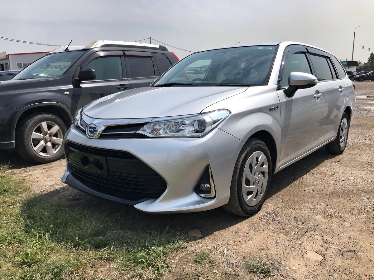 Toyota Corolla Fielder 2019