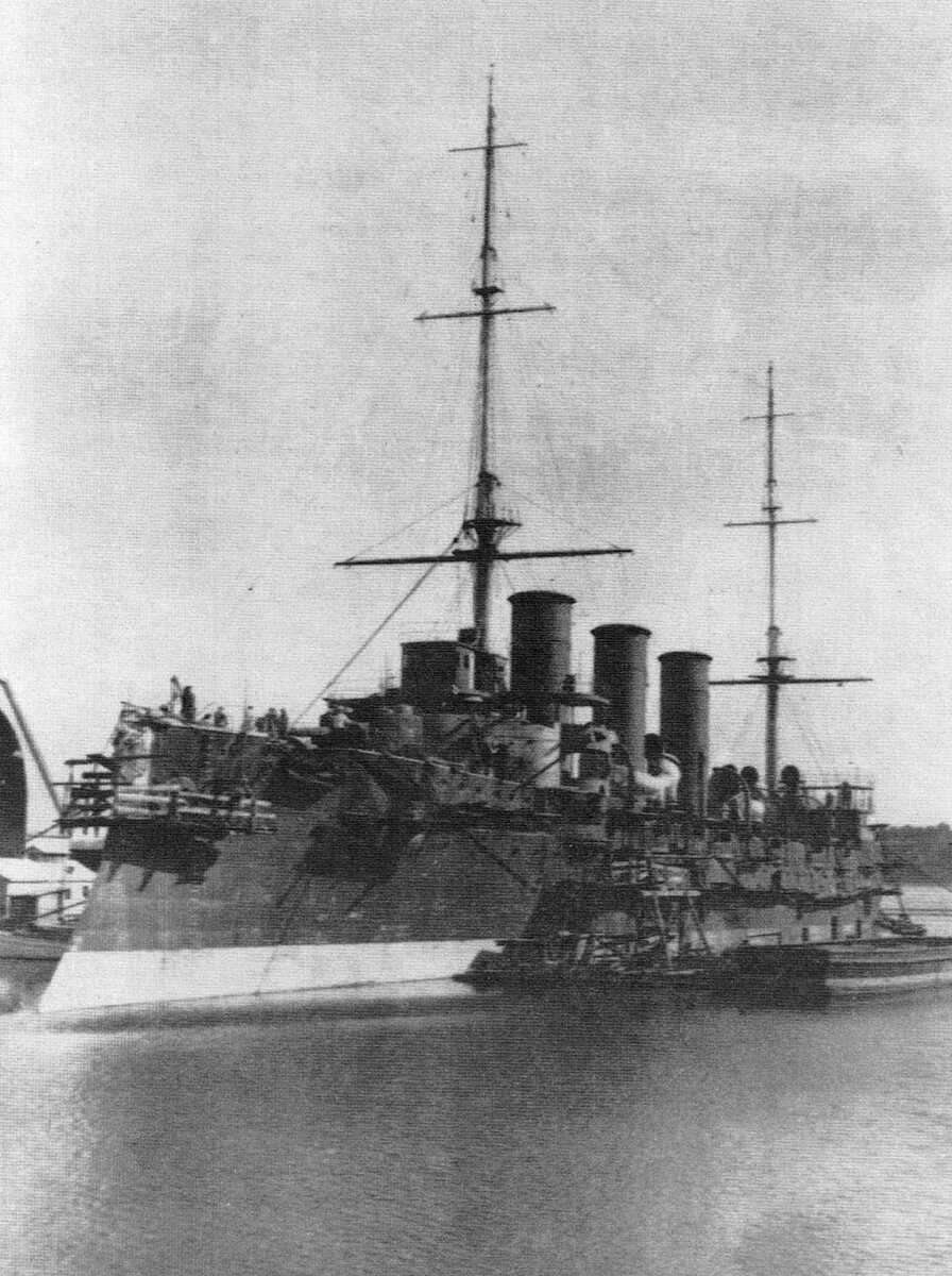 Бронепалубный крейсер 1 ранга "Кагул"