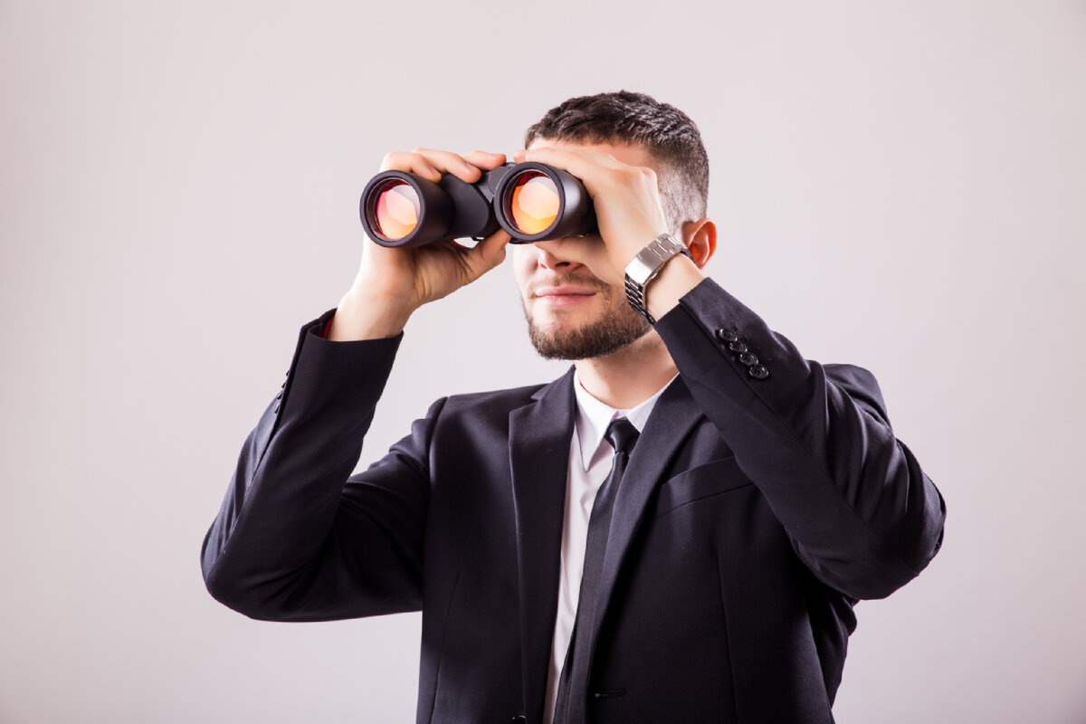 https://ru.freepik.com/free-photo/businessman-looking-through-binoculars-isolated-on-white-wall_11168482.htm#query=%D0%9A%D0%BE%D0%BD%D1%82%D1%80%D0%BE%D0%BB%D1%8C&position=2&from_view=search&track=sph" Изображение от diana.grytsku на Freepik