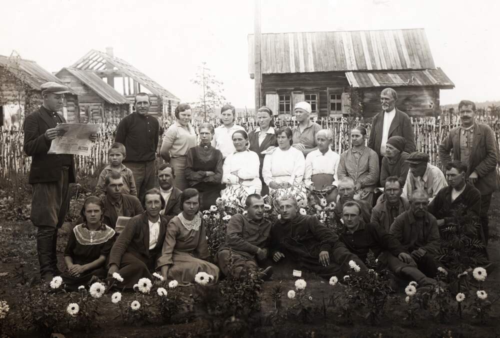 Политзанятия с работниками индома. Фото пятидесятых годов. Фото из архива Александра Смирнова