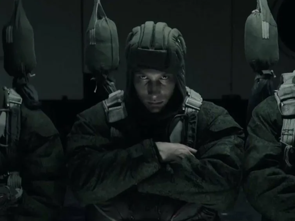    Россия запустила в соседнем Казахстане рекламную кампанию об армии Алексей А.