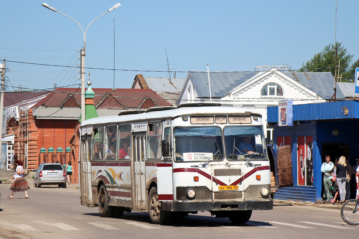 Из воспоминаний. Последний город, в котором массово работали автобусы  ЛиАЗ-677 | Колесо транспортного обозрения | Дзен