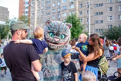    Праздник «Алиса в стране чудес» в Подольске ©Галина Добрынина Фото