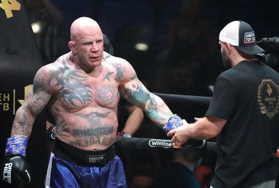    Бой Олега Тактарова и Джеффа Монсона