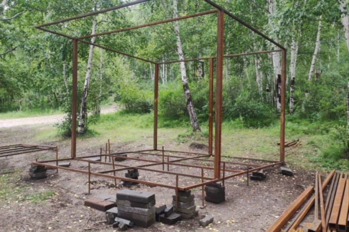    Беседки и места для кострищ оборудуют в районе Сухотино в Чите