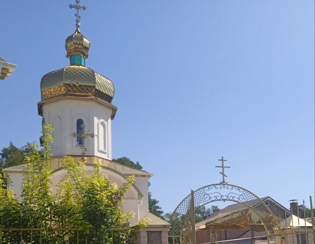 В церковном календаре это день памяти святых Захария и Елисаветы, а в народном - день Кумохи