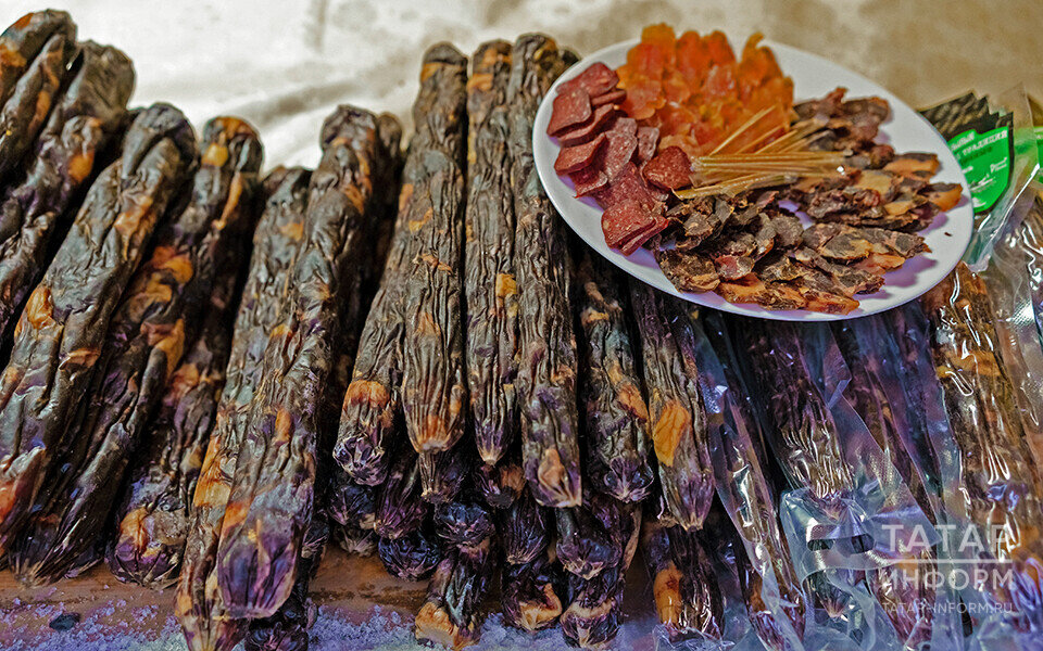 «Кто-то скажет, что конина является традиционным блюдом некоторых народов. Конечно, это чушь и бред». Фото: © Салават Камалетдинов / «Татар-информ»