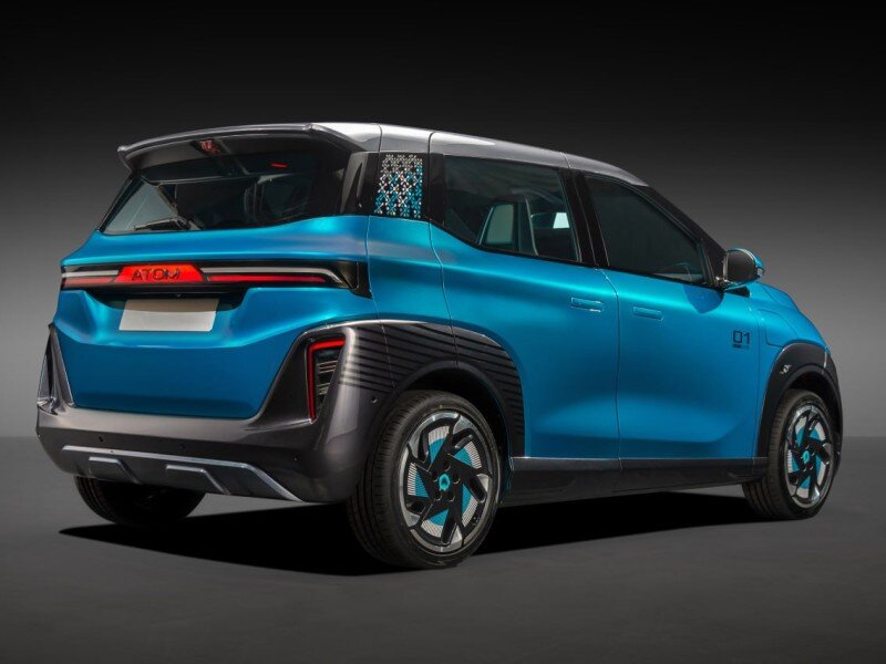    Платформу электрокара «Атом» показали на официальных снимках