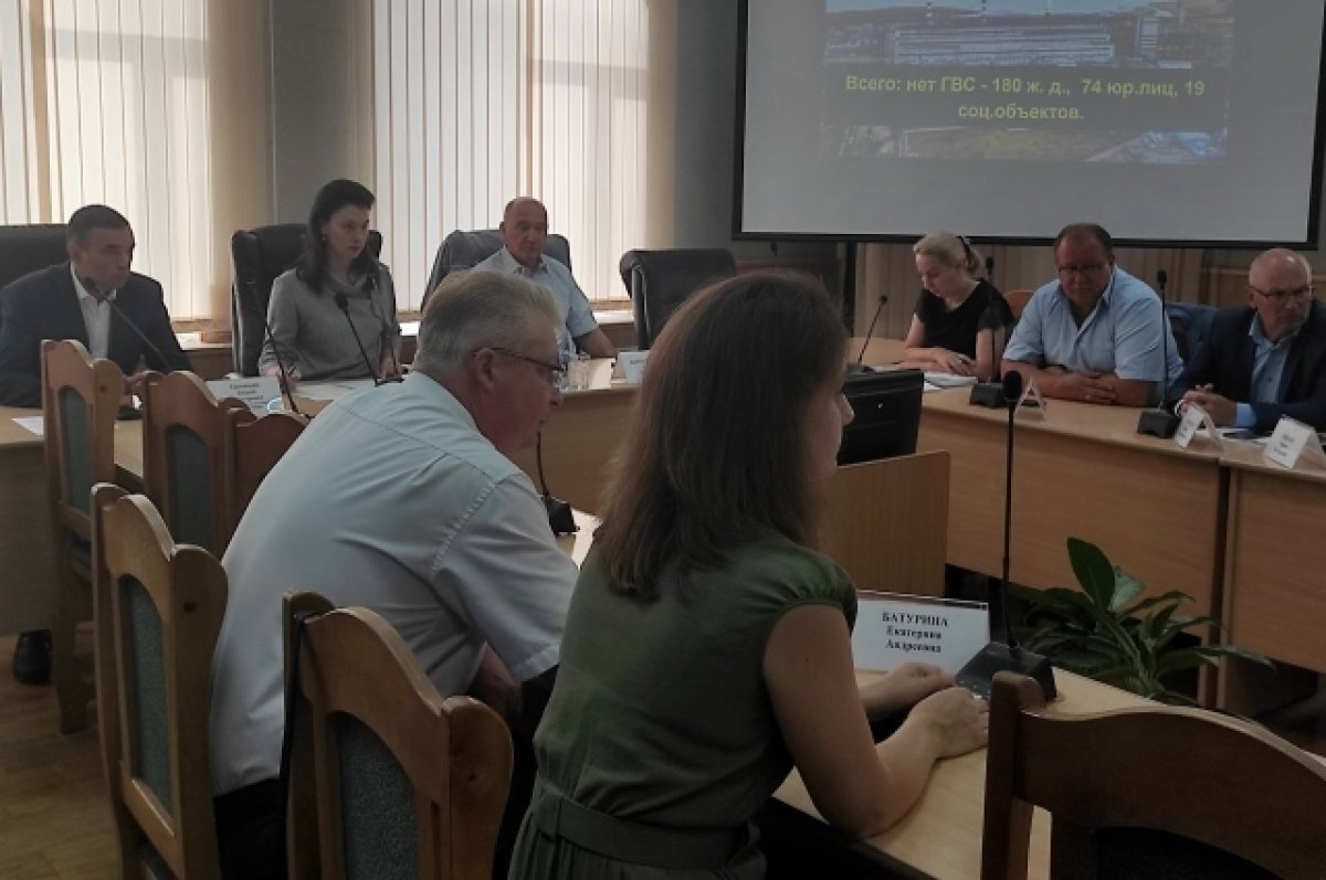    Первая планёрка Щегловой в администрации Читы началась с поручений ЕДДС