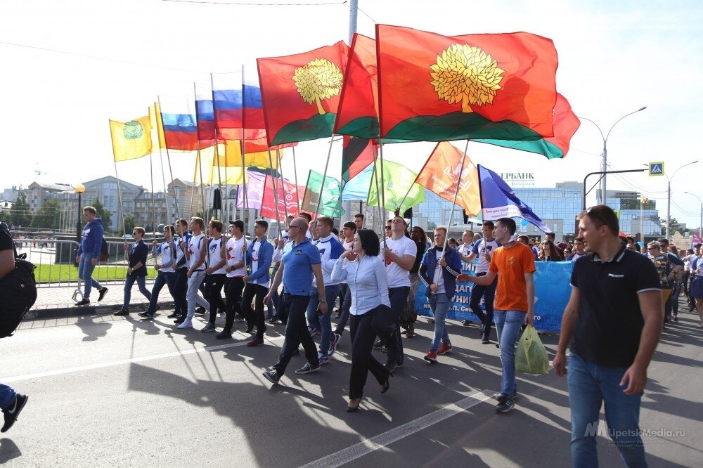 Парад Российского студенчества, площадь Петра Великого