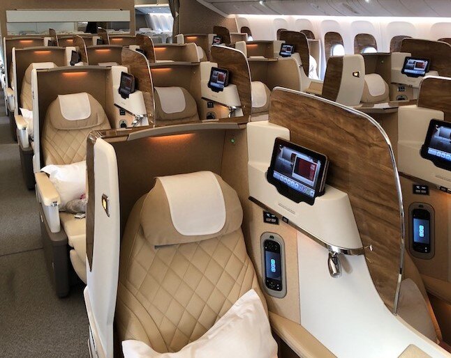 Emirates салон самолета