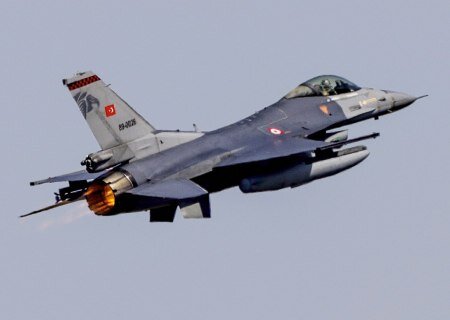    Украинских пилотов перед обучением на F-16 сначала обучат английскому языку