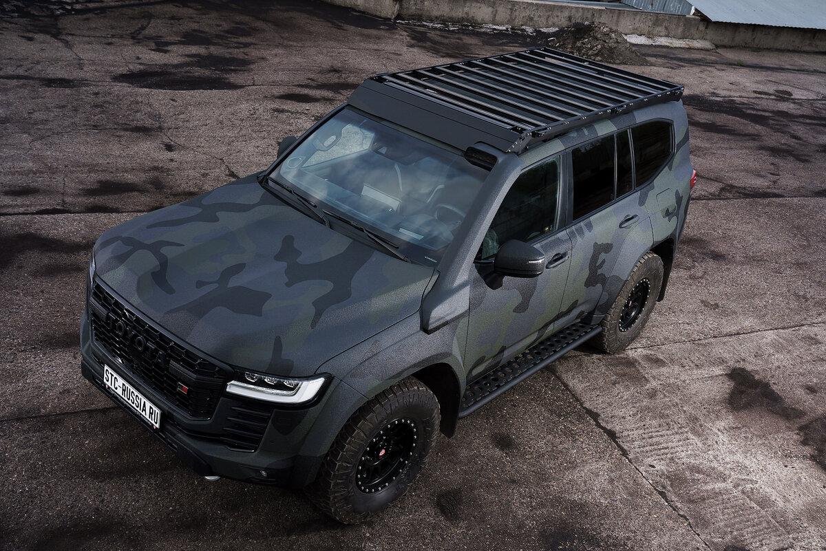 Модульная багажная система на Toyota Land Cruiser 300