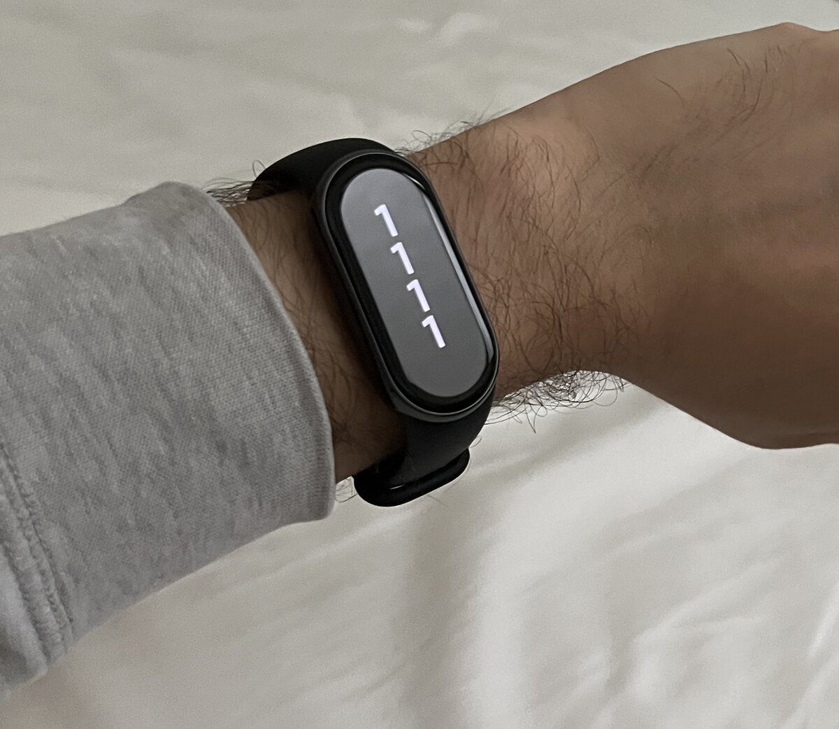 Еще один из циферблатов, но зацените дисплей! Как же круто смотрится!