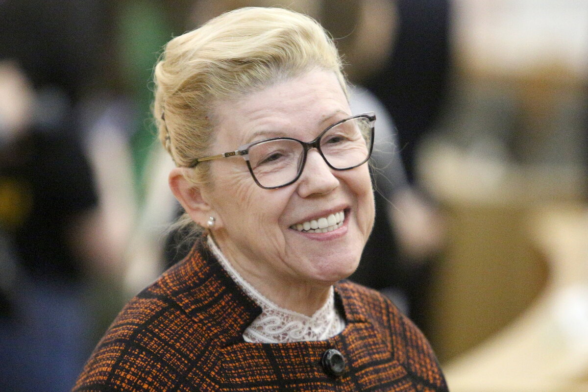 Елена мизулина биография семья дети