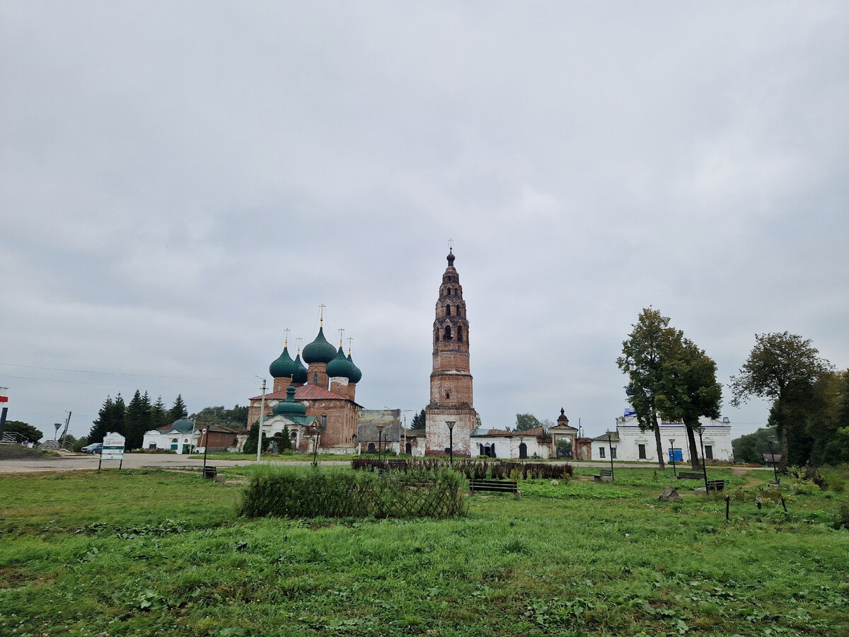 Великосельский кремль