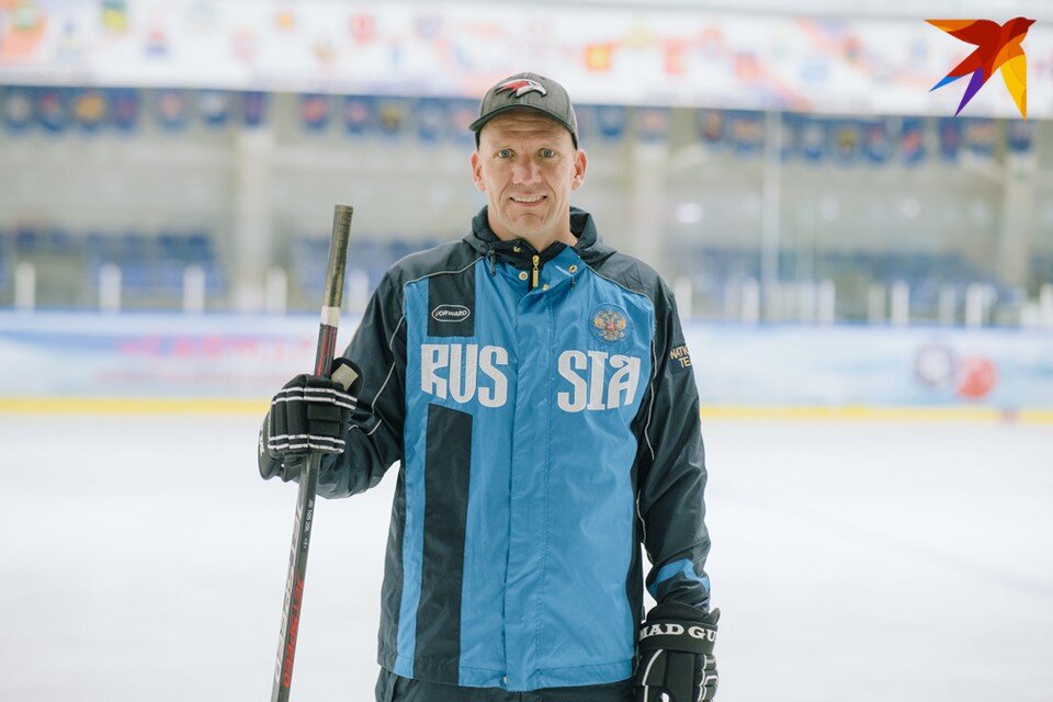    Главный тренер команды Владимир Каманцев Мария Бакланова