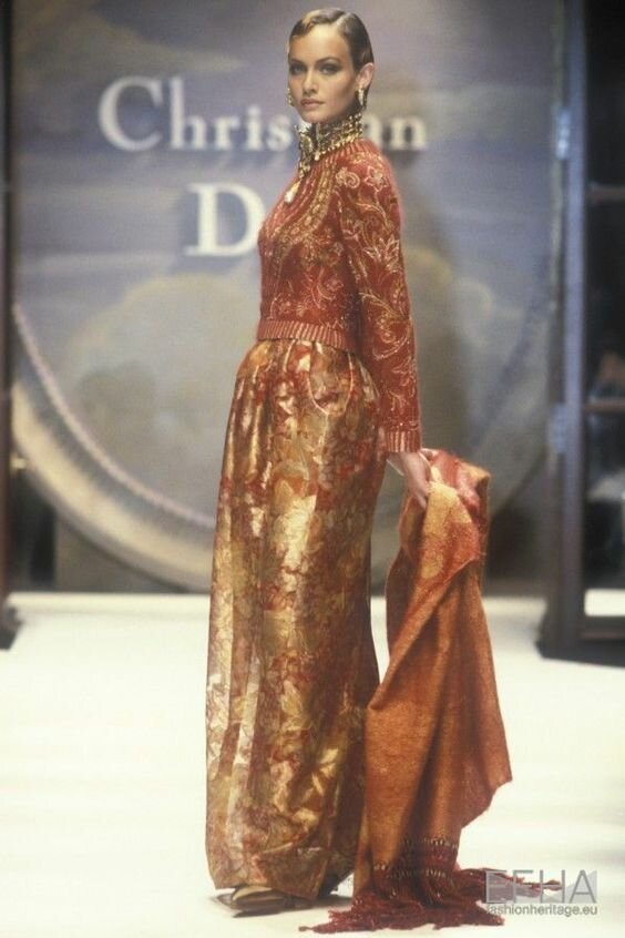 2. Dior 1989-1996. 