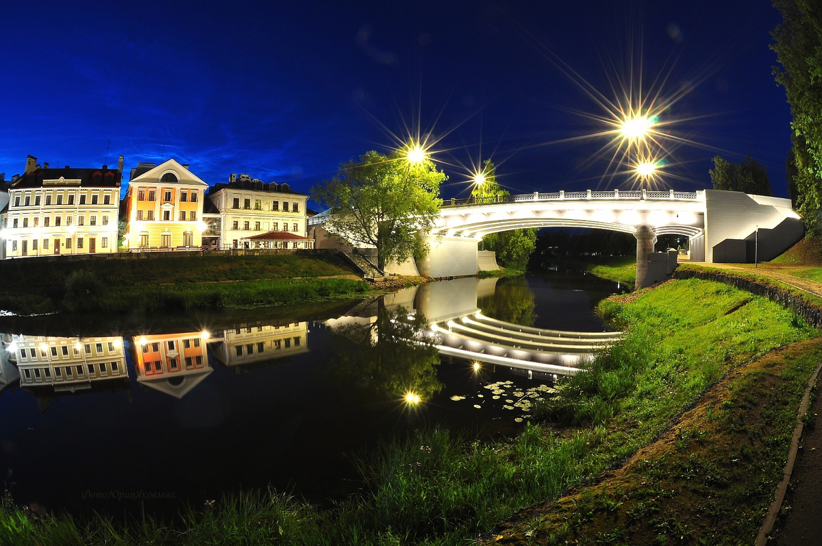 Юрий Яковлев