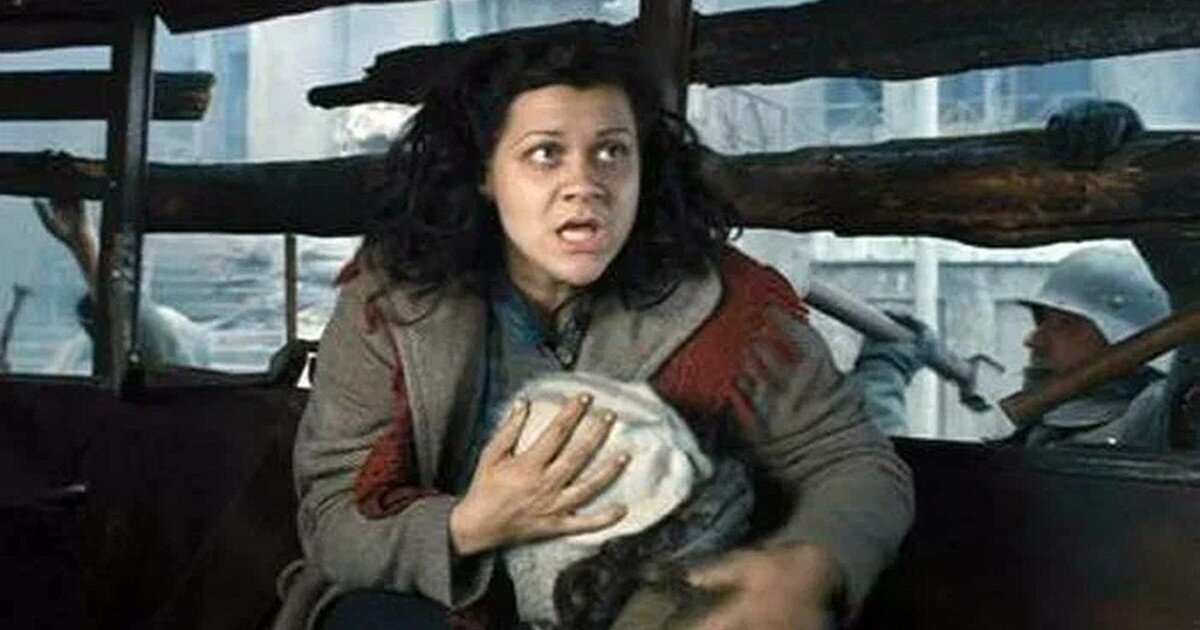 Полина Райкина, кадр из фильма «Сталинград»