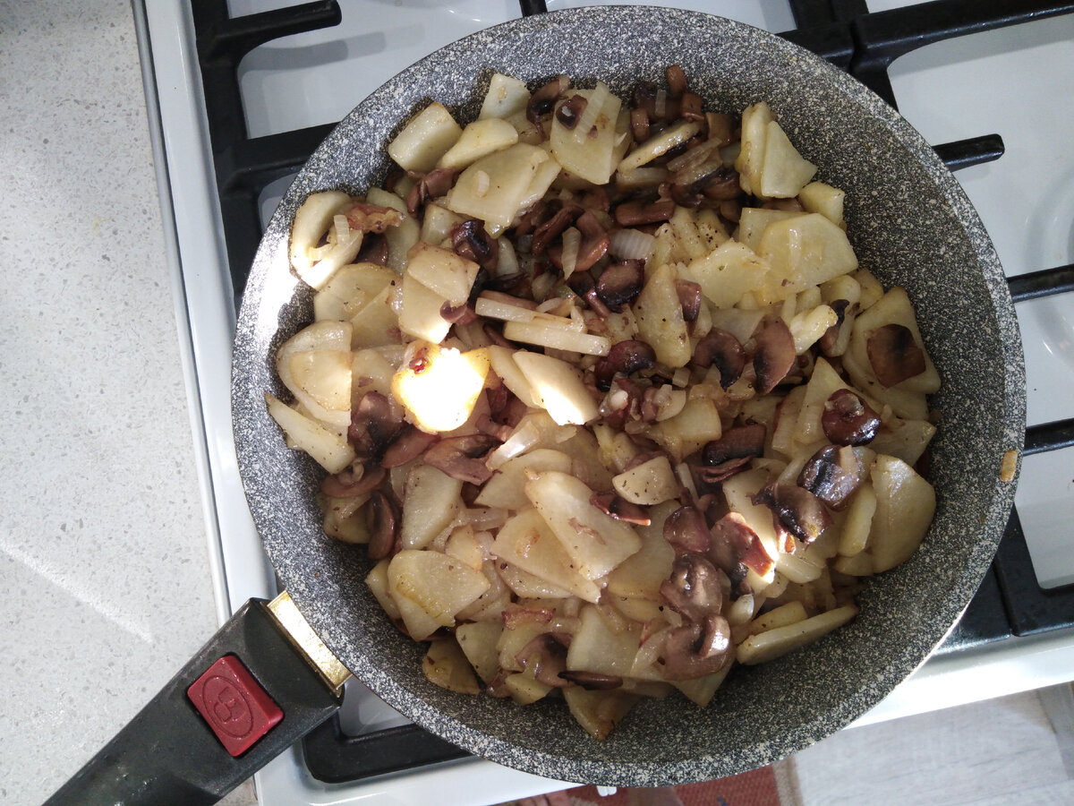 Картошка с грибами